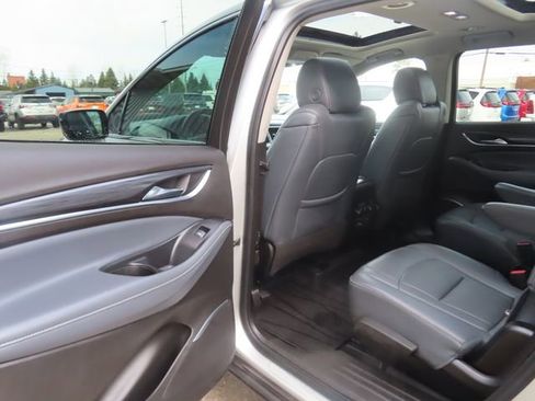 Used 2021 Buick Enclave Premium w/ Sun and Sites Package AWD/4WD image 21