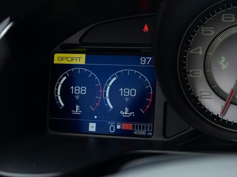 Used 2022 Ferrari Portofino M RWD image 41