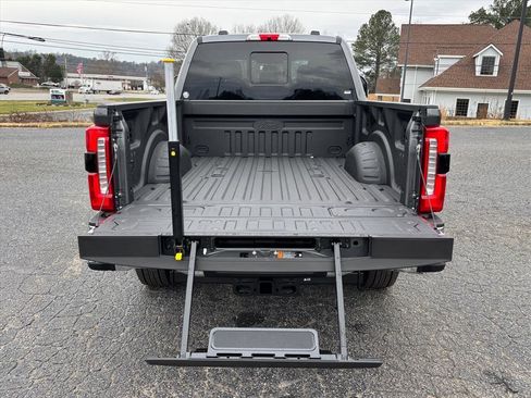 New 2026 Ford F250 XLT w/ XLT Premium Package image 21