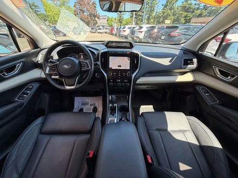 Used 2022 Subaru Ascent Limited w/ Technology Package AWD/4WD image 13