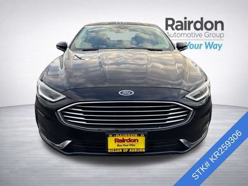 Used 2019 Ford Fusion SEL FWD image 2