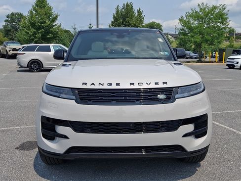 New 2026 Land Rover Range Rover Sport SE AWD/4WD image 6