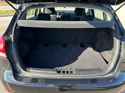 Used 2017 Kia Forte LX image 5