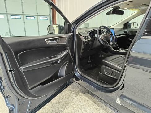 Certified 2023 Ford Edge SEL w/ Convenience Package AWD/4WD image 11