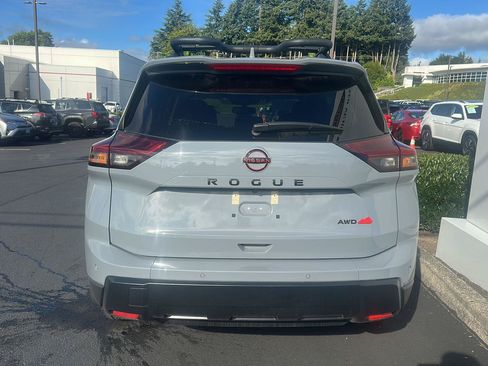 Used 2025 Nissan Rogue SV w/ Rock Creek Premium Package AWD/4WD image 5
