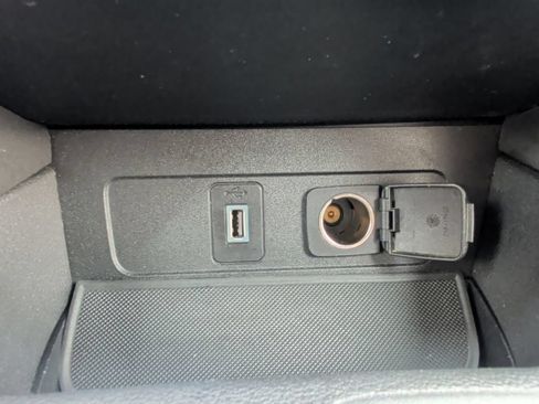 Used 2018 Ford Escape SEL w/ Ford Safe & Smart Package FWD image 25