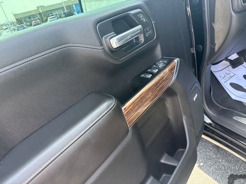 Used 2019 Chevrolet Silverado 1500 High Country w/ Trailer Camera Package AWD/4WD image 14