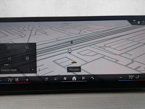 Certified 2025 BMW 430i xDrive Coupe w/ Convenience Package image 13