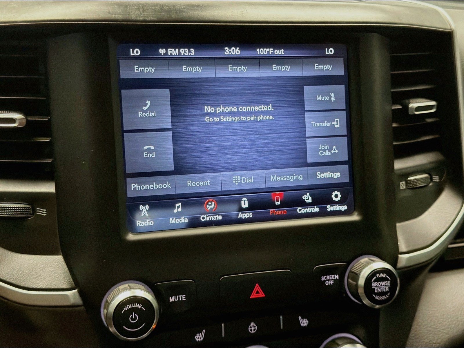 Used 2020 RAM 1500 Big Horn AWD/4WD image 9
