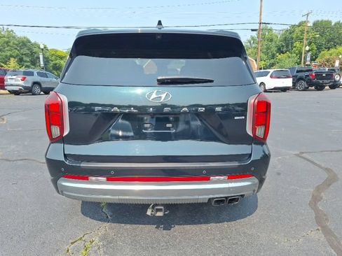 Used 2023 Hyundai Palisade Calligraphy w/ Cargo Package AWD/4WD image 4