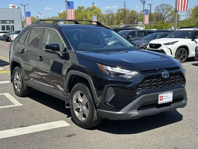 Used 2024 Toyota RAV4 XLE w/ Convenience Package