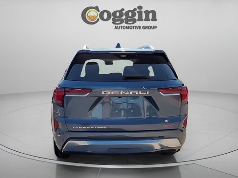 Used 2026 GMC Terrain Denali AWD/4WD image 11
