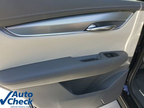 Used 2021 Cadillac XT5 Premium Luxury w/ LPO, Floor Liner Package FWD image 14