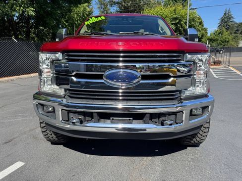 Used 2019 Ford F250 Lariat w/ Lariat Ultimate Package AWD/4WD image 8