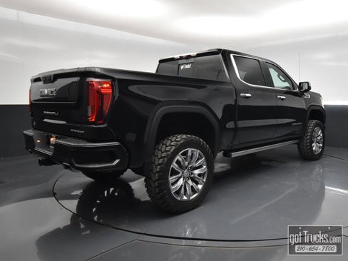 Used 2024 GMC Sierra 1500 Denali w/ Denali Reserve Package AWD/4WD image 50