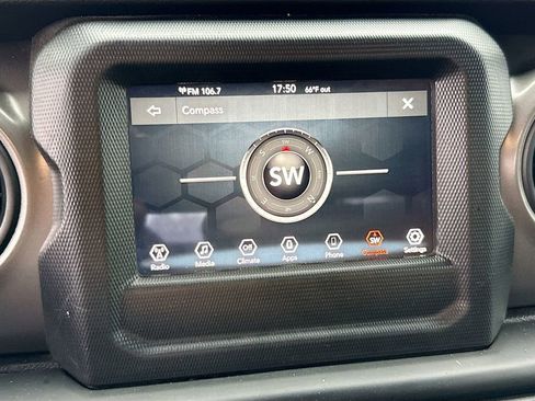 Used 2023 Jeep Wrangler Sport image 14