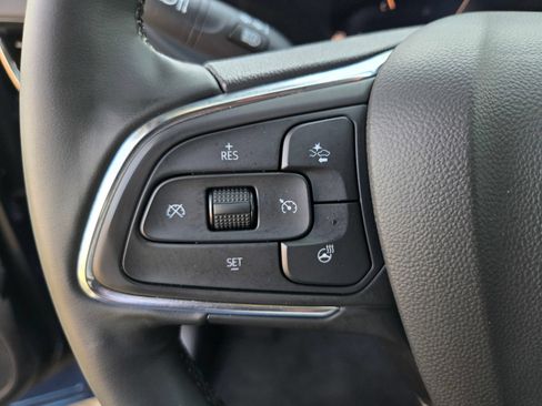 Used 2025 Buick Envista Sport Touring w/ Convenience I Package FWD image 12