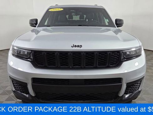 Used 2022 Jeep Grand Cherokee L Altitude image 2