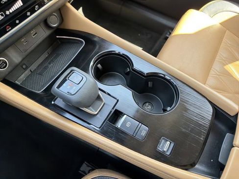 Used 2022 Nissan Rogue Platinum w/ Head-Up Display Package image 10