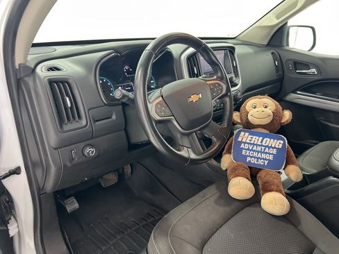 Used 2022 Chevrolet Colorado LT w/ LT Convenience Package image 9