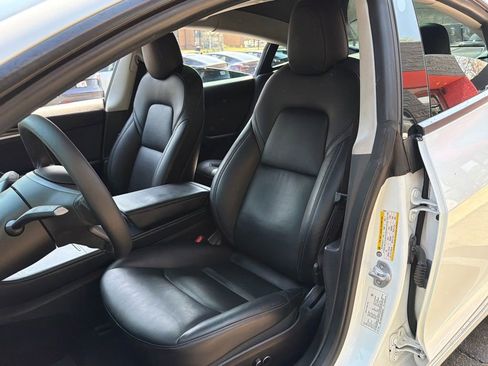 Used 2022 Tesla Model 3 Long Range image 25