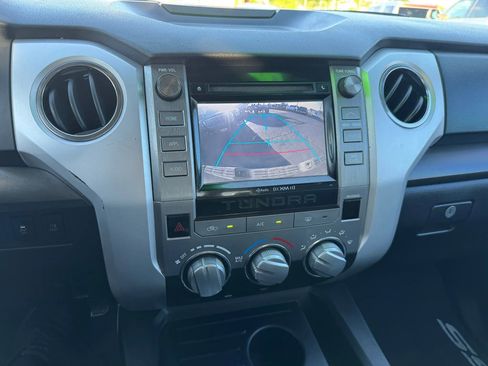 Used 2014 Toyota Tundra SR5 image 15