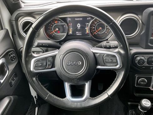 Certified 2020 Jeep Wrangler Unlimited Sahara image 10