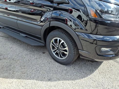 Used 2026 Ford Transit 350 XLT image 5