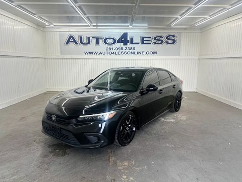 Used 2023 Honda Civic Sport image 1
