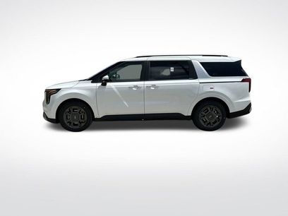 New 2025 Kia Carnival EX
