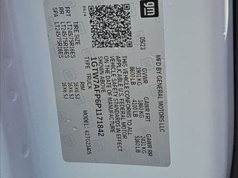 Used 2023 GMC Savana 2500 w/ Driver Convenience Package RWD image 19