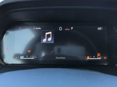 New 2025 Jeep Grand Cherokee Altitude image 27