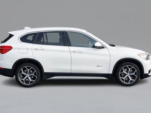 Used 2018 BMW X1 xDrive28i image 4