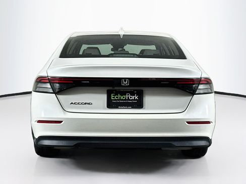 Used 2024 Honda Accord EX image 7