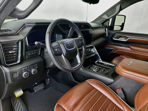 Used 2024 GMC Sierra 2500 Denali Ultimate AWD/4WD image 30