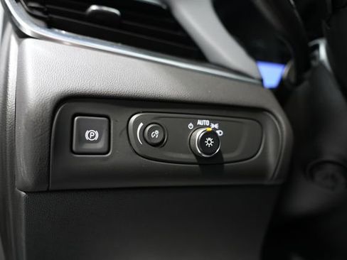 Used 2021 Buick Enclave Premium w/ Surround and Sites Package image 15