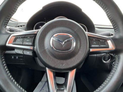 Used 2020 MAZDA MX-5 Miata RF Grand Touring image 18