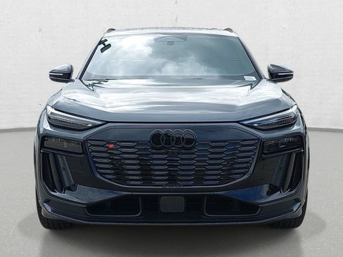 New 2027 Audi SQ6 e-tron Premium Plus AWD/4WD image 2