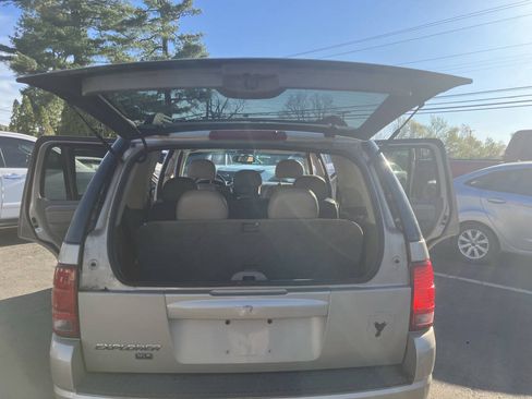 Used 2004 Ford Explorer Sport XLT AWD/4WD image 35