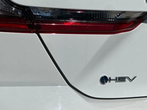 Used 2025 Toyota Camry LE FWD image 26