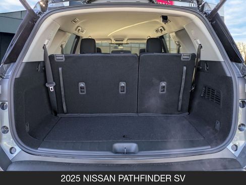 New 2025 Nissan Pathfinder SV image 20