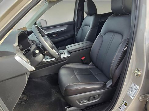 Used 2025 MAZDA CX-90 Plug-In Hybrid w/ Preferred image 13