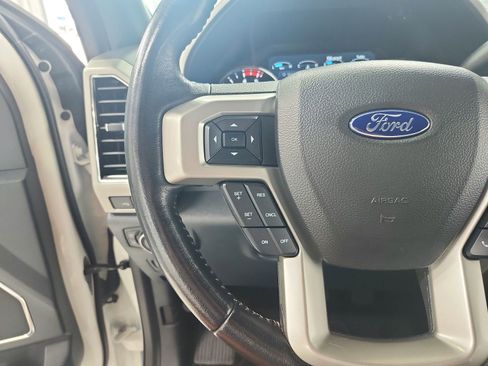 Used 2022 Ford F250 Lariat w/ Lariat Ultimate Package image 24