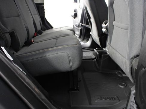 New 2026 Jeep Wrangler Unlimited Sport AWD/4WD image 18