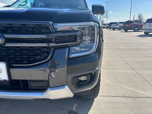 Used 2024 Ford Ranger XLT image 11