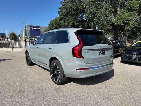 New 2026 Volvo XC90 B6 Plus w/ Protection Package Premier image 4