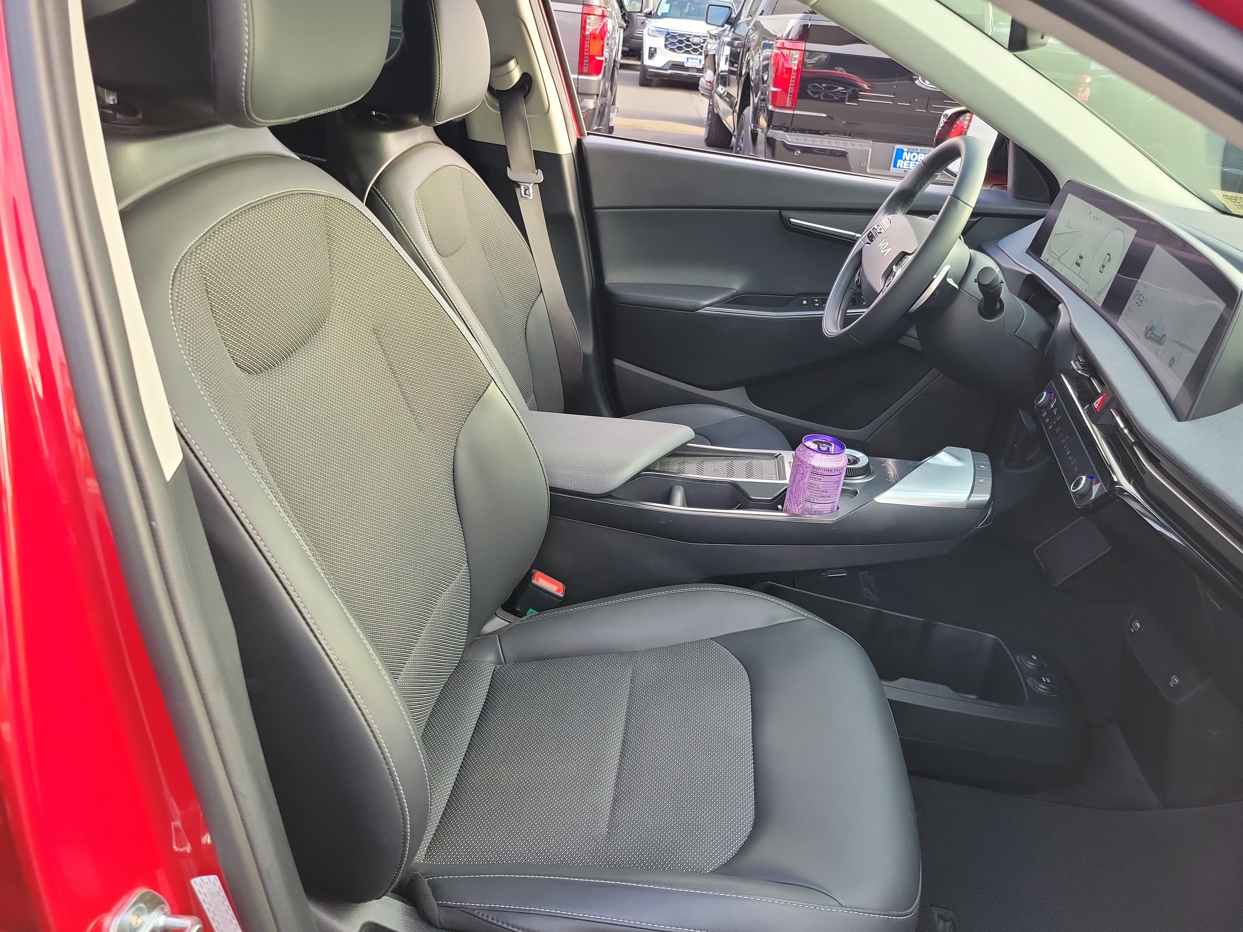 Used 2024 Kia EV6 Light RWD image 19