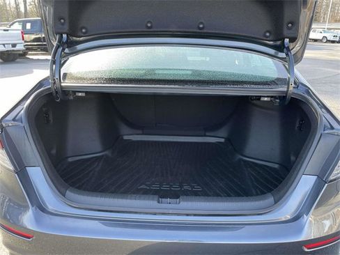 Used 2024 Honda Accord EX image 12