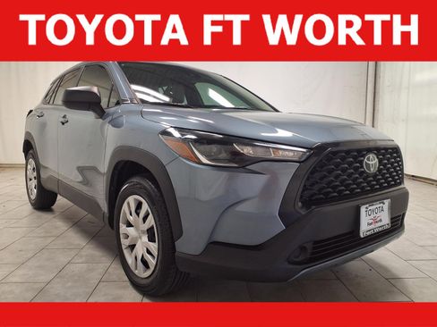 Used 2022 Toyota Corolla Cross L FWD image 1