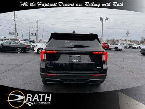 Used 2025 Ford Explorer ST-Line image 8